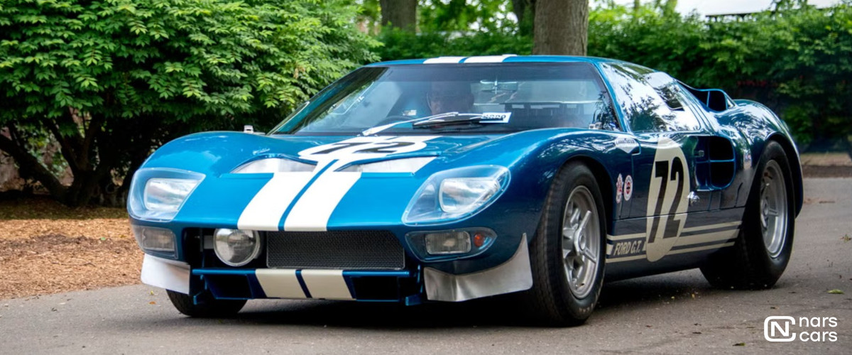 Машина Ford GT40