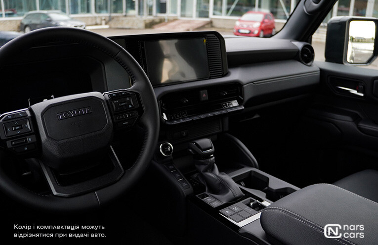 Rent Toyota Prado photo 18