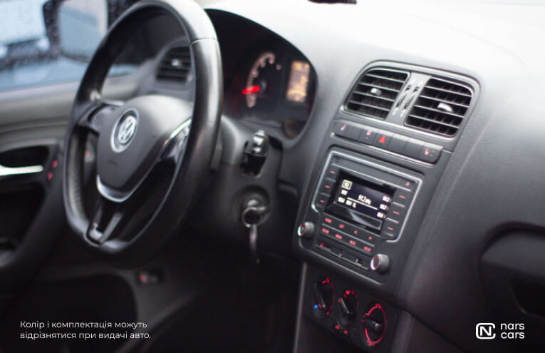 Rent Volkswagen Polo photo 4