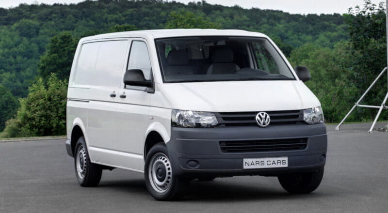 Rent Volkswagen Transporter T5 photo 1