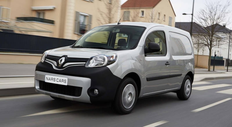 Rent Renault Kangoo photo 1