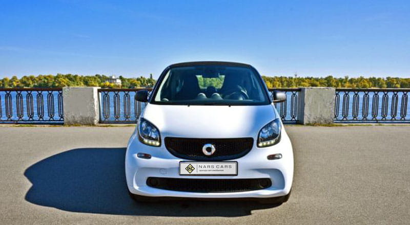 Rent Smart Fortwo photo 1