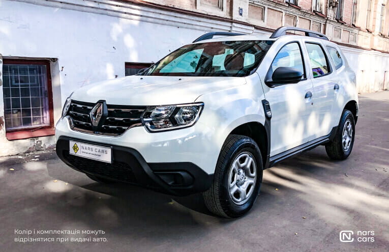 Rent Renault Duster photo 1