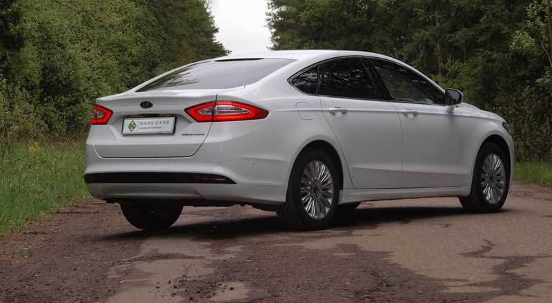Rent Ford Mondeo photo 3