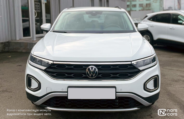 Rent Volkswagen T-Roc photo 3