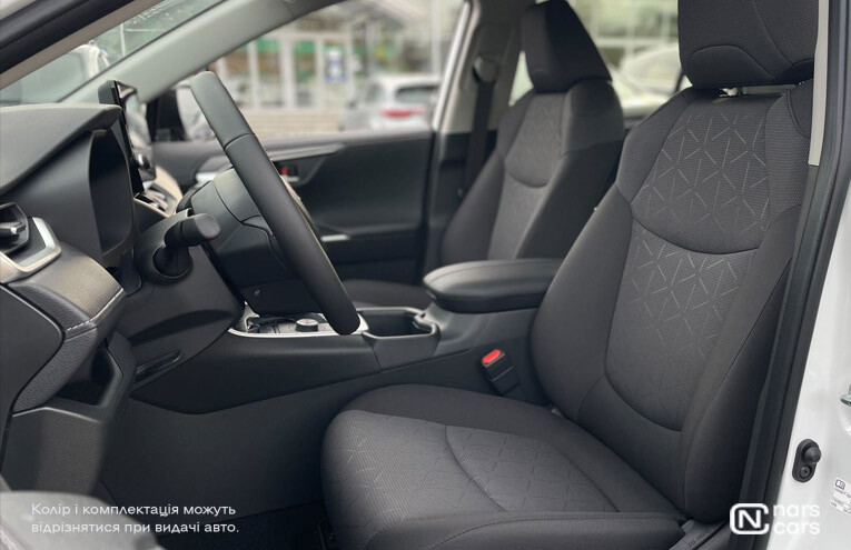 Прокат Toyota RAV 4 Hybrid фото 10 Прокат Toyota RAV 4 Hybrid фото 10