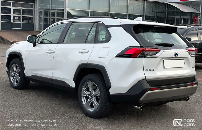 Прокат Toyota RAV 4 Hybrid фото 5 Прокат Toyota RAV 4 Hybrid фото 5