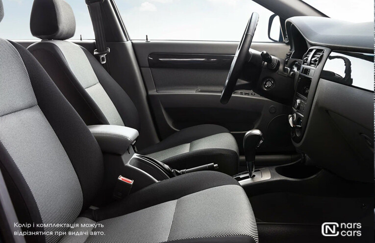 Rent Chevrolet Lacetti photo 8