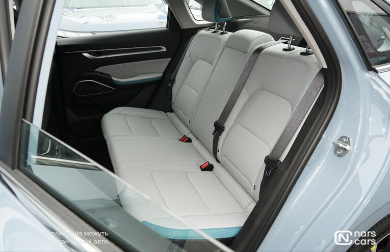 Rent Geely Emgrand photo 9