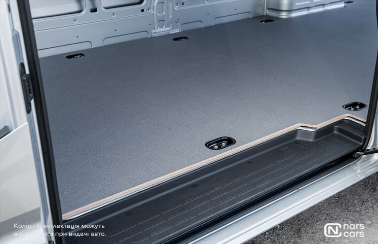 Rent Volkswagen Crafter photo 8