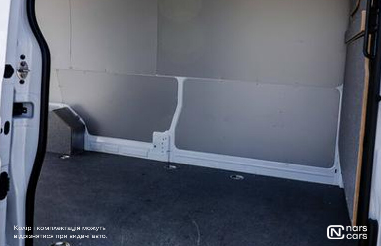Rent Renault Master photo 6