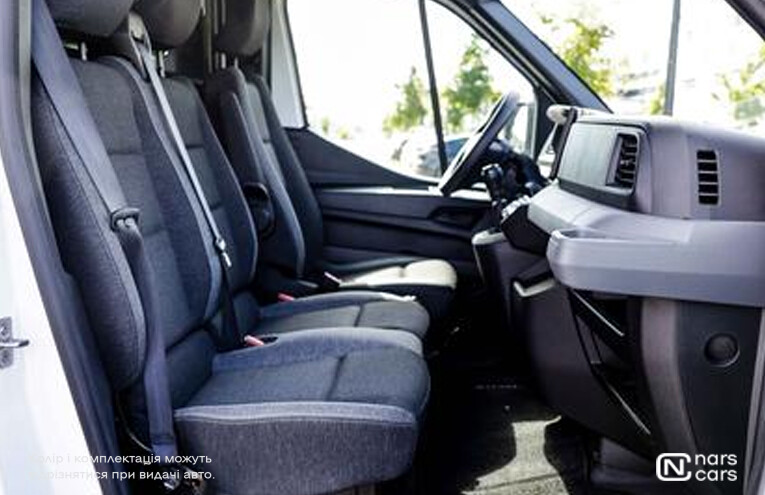 Rent Renault Master photo 10